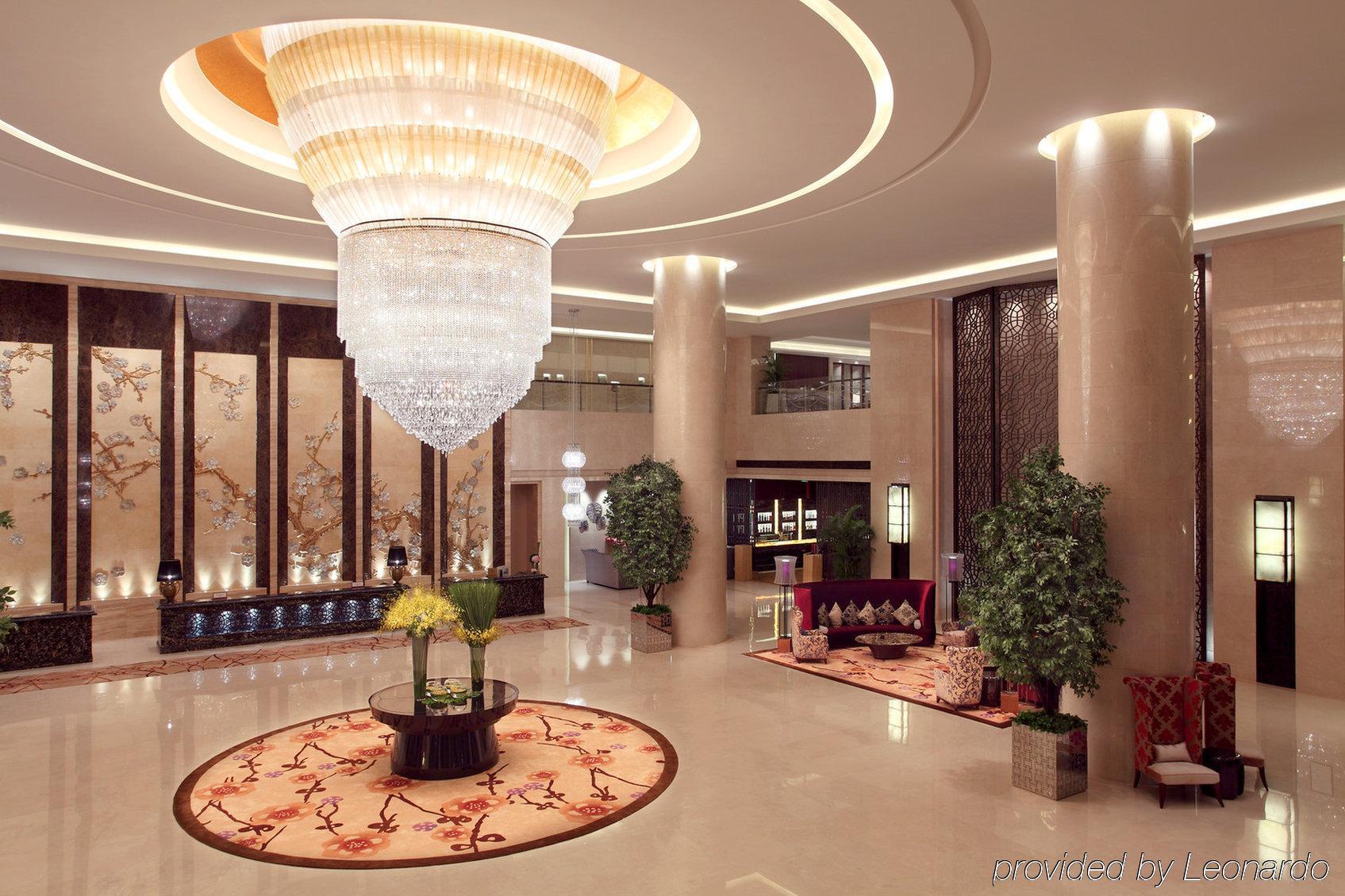 Sheraton Wuxi Binhu Hotel Beltér fotó